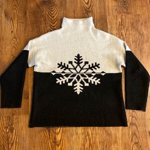 Christian Siriano Snowflake Black & White Sweater, mock neck, size XL Snow Cozy